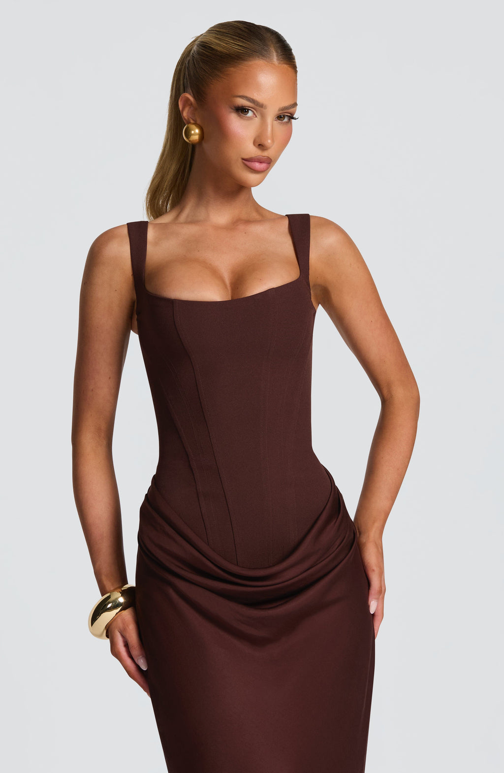 Vestido Alba — Castanho